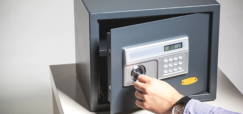 Jewelry Safe Unlocking Service in Benicia, California