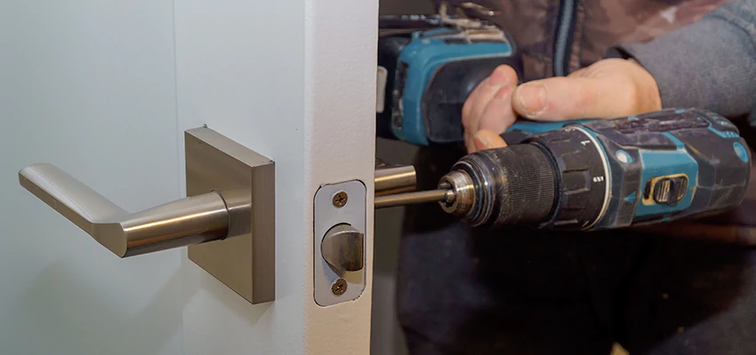 Broken Door Handle Lock Repair in Benicia, California