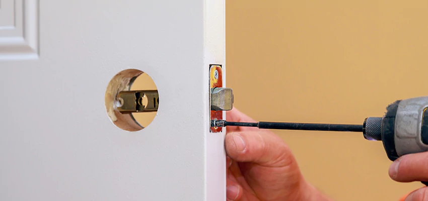 Stuck Door Knobs Repair in Benicia, CA